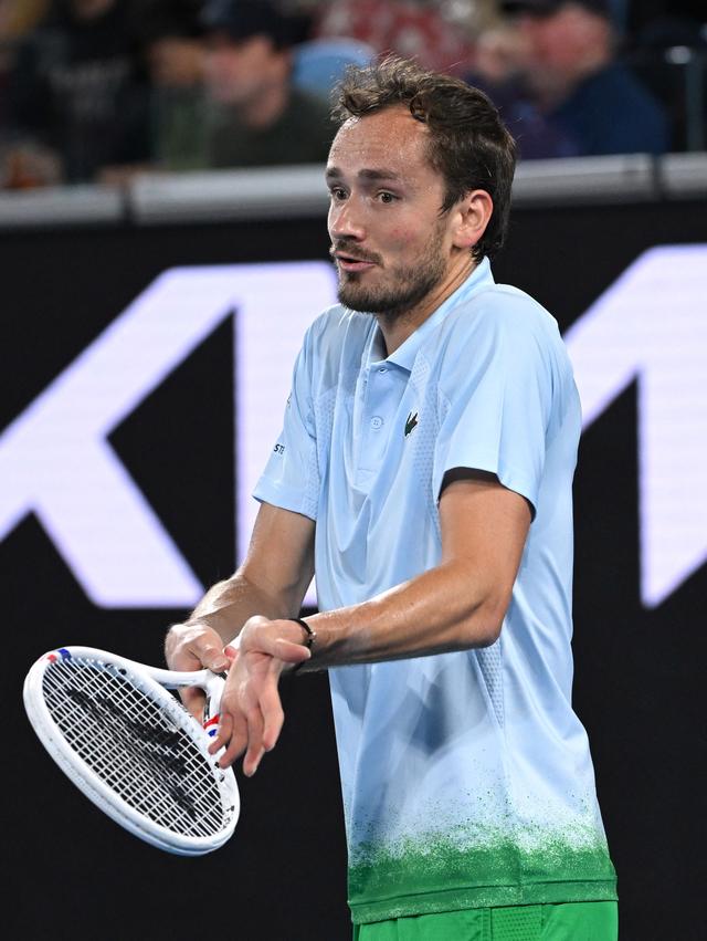 包含德国网球队完胜澳大利亚网球队,梅德韦杰夫送出助攻的词条 包含德国网球队完胜澳大利亚网球队,梅德韦杰夫送出助攻的词条