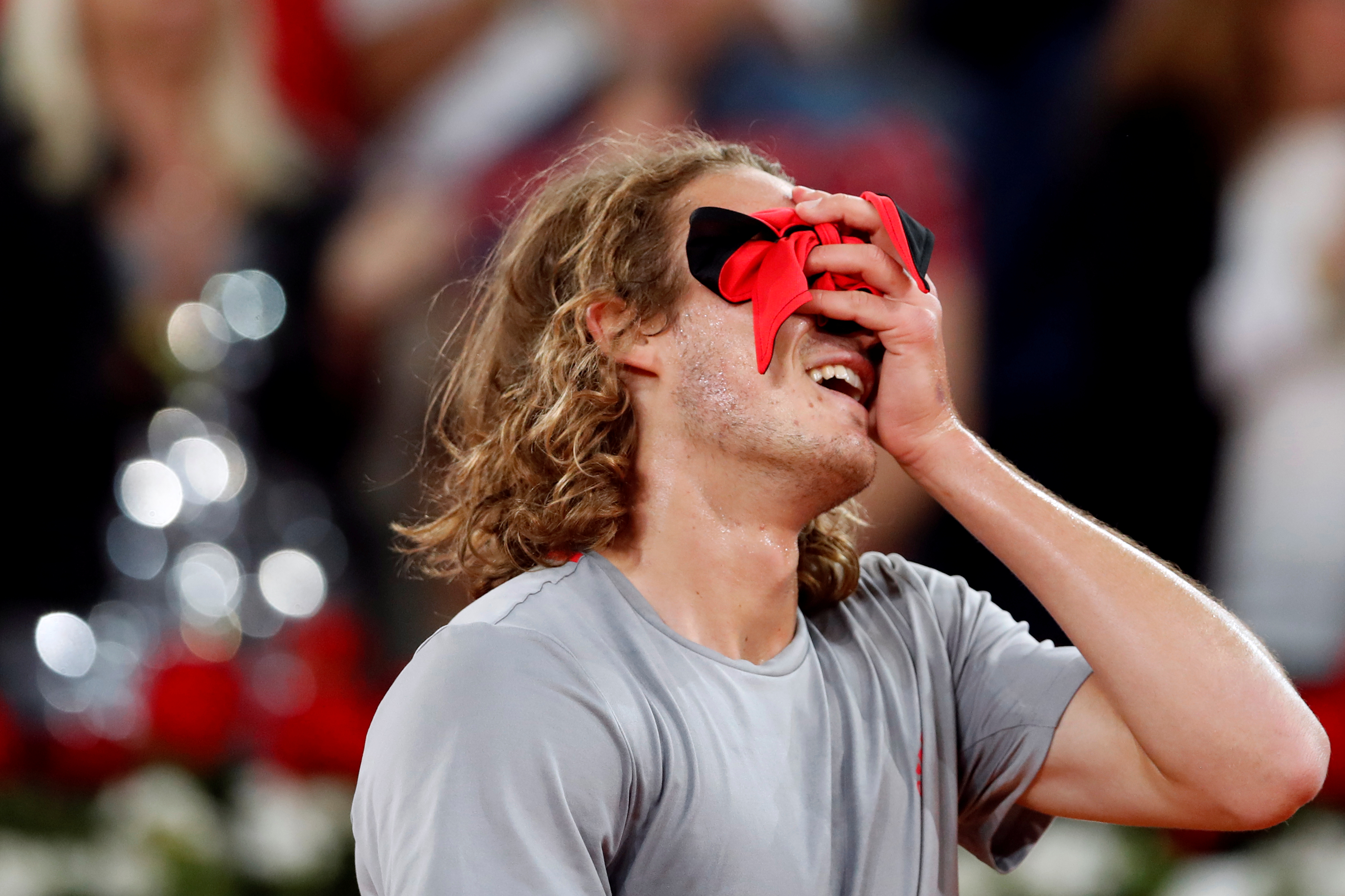 包含德国网球队完胜世界网球队,西西帕斯一己之力扛起全队的词条 包含德国网球队完胜世界网球队,西西帕斯一己之力扛起全队的词条