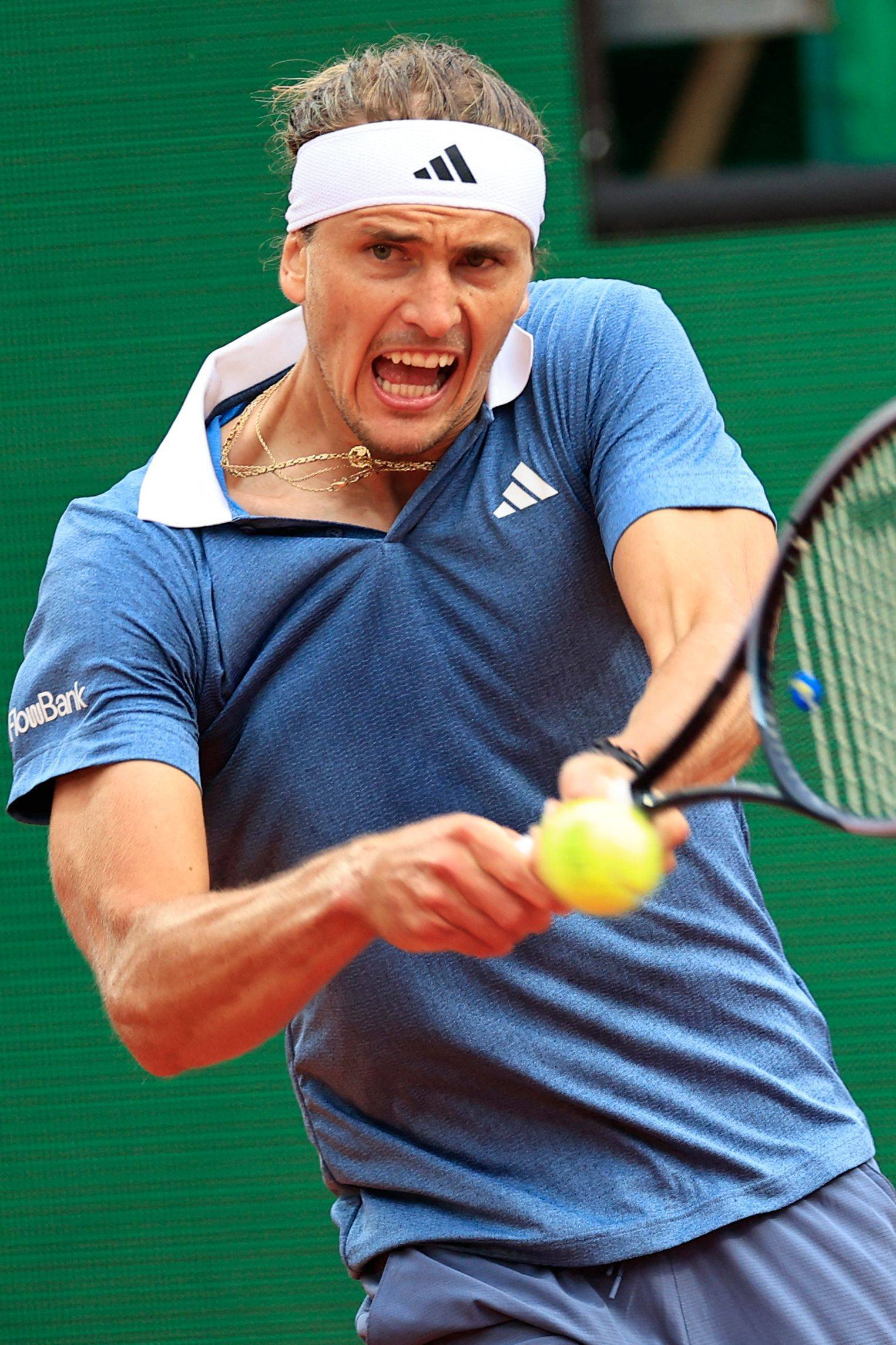 包含世界网球队绝杀西班牙网球队,兹维列夫统治全场的词条 包含世界网球队绝杀西班牙网球队,兹维列夫统治全场的词条