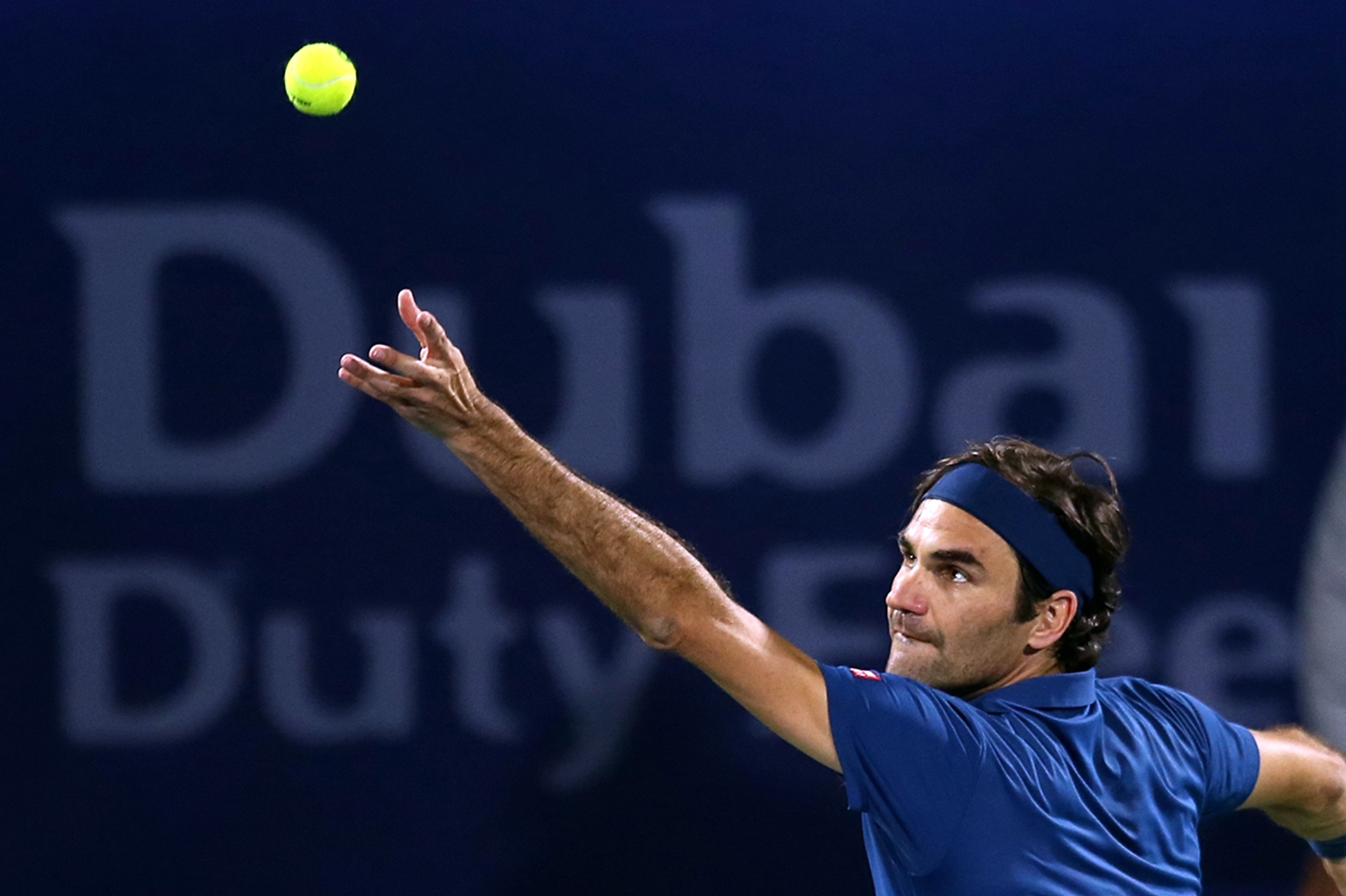 世界网球队力克德国网球队,费德勒惊艳世界的简单介绍 世界网球队力克德国网球队,费德勒惊艳世界的简单介绍