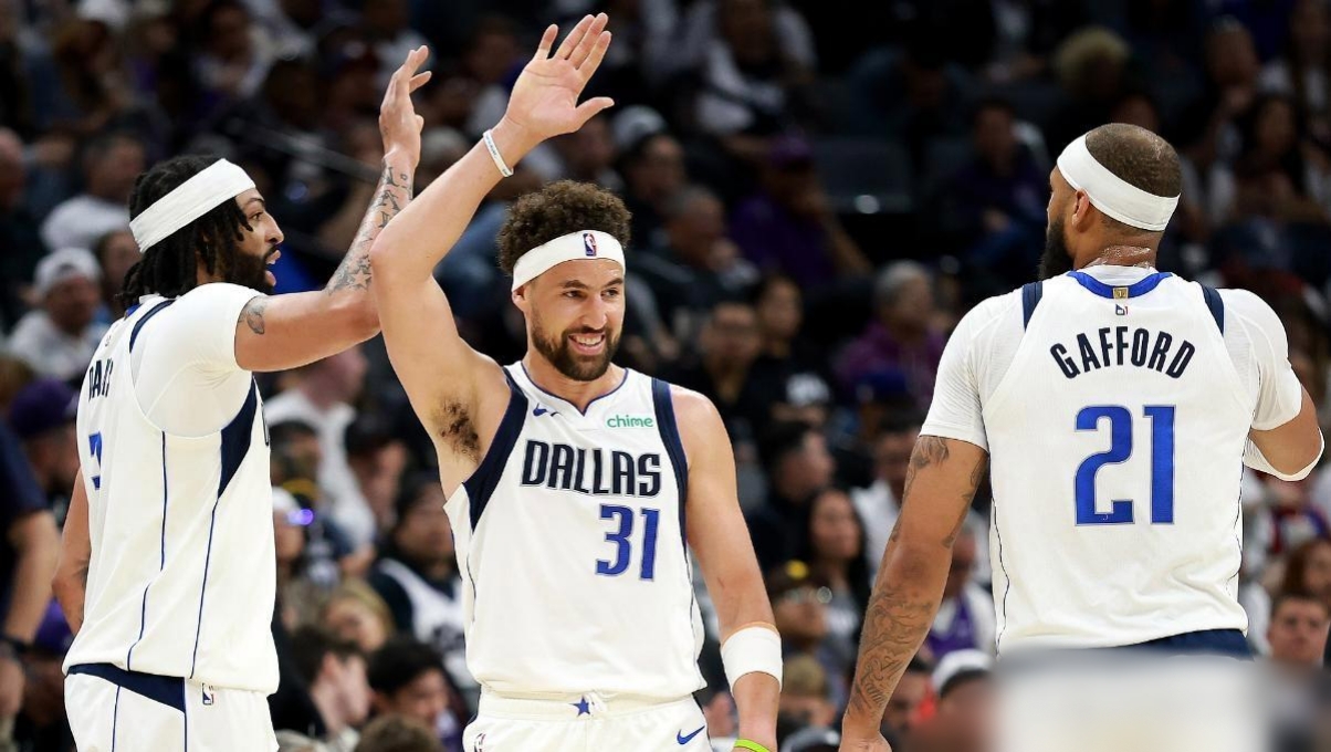 关于独行侠轻取雄鹿B队,乔治关键制胜的信息 关于独行侠轻取雄鹿B队,乔治关键制胜的信息