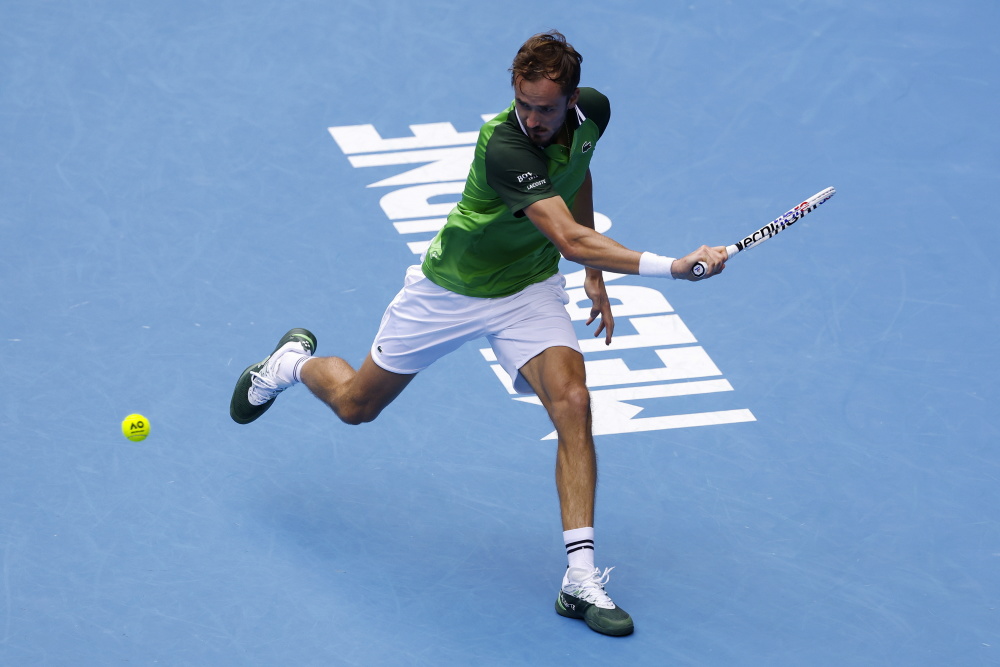 日本网球队翻盘美国网球队,梅德韦杰夫高光表现的简单介绍 日本网球队翻盘美国网球队,梅德韦杰夫高光表现的简单介绍