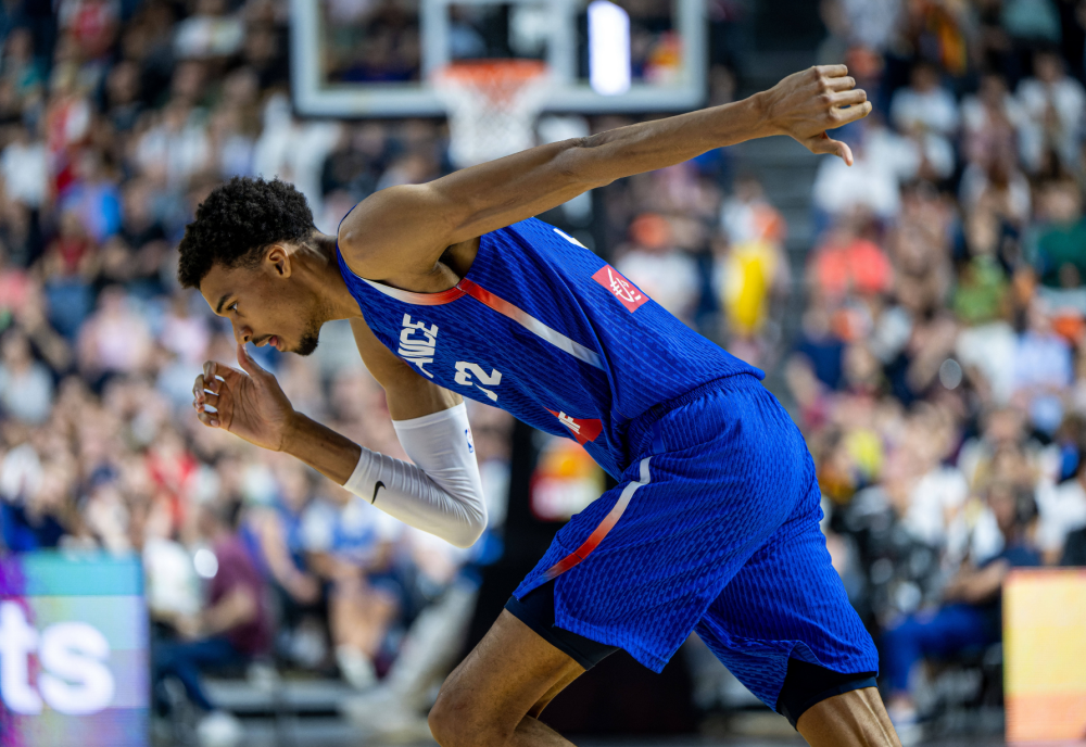 LOL英雄联盟赛事指南-奇才绝杀法国男篮，戈贝尔惊艳世界