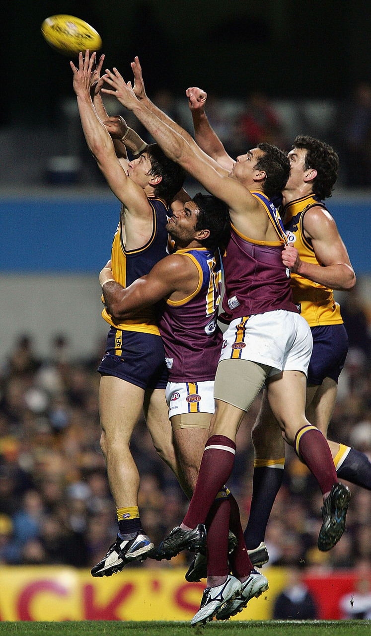 关于激情四射:国际级比赛精彩瞬间的信息 关于激情四射:国际级比赛精彩瞬间的信息